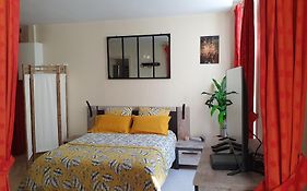 Le Lamartine hyper centre Aix les Bains avec parking et climatisation